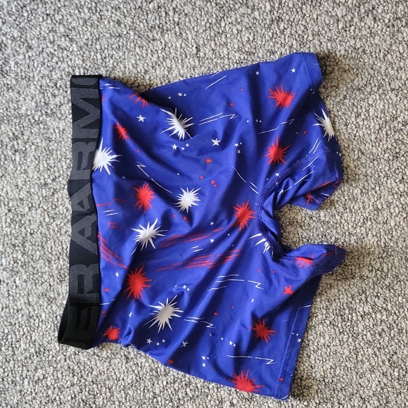 Under Armour USA 4th of July Briefs - Picture 3 of 3